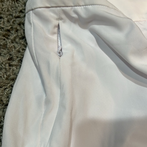 NEW Women’s Golf Skort (XXL) - Picture 5 of 7